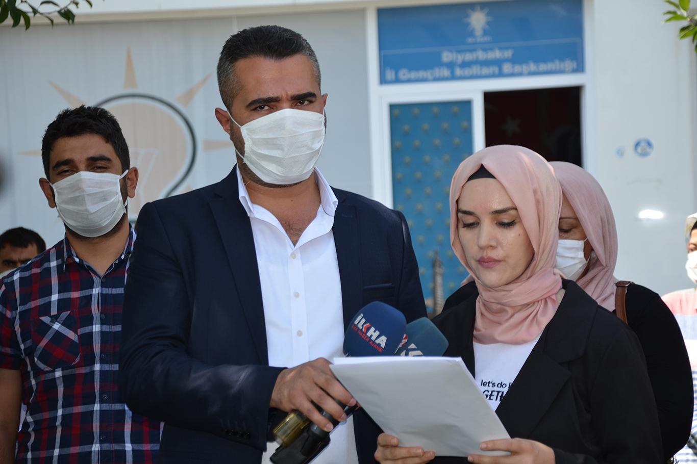 AK Parti Diyarbakır İl Kadın Kolları Başkanlığı, Dilipak hakkında suç duyurusunda bulundu AK Parti Diyarbakır İl Kadın Kolları Başkanlığı, Dilipak hakkında suç duyurusunda bulundu